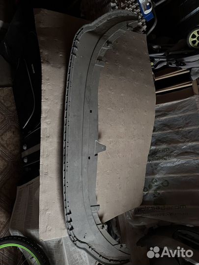 Бампер передний