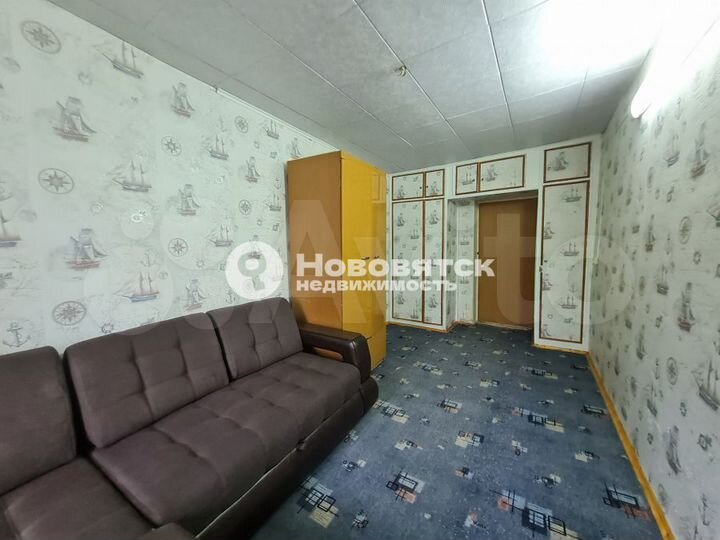 2-к. квартира, 46 м², 5/5 эт.