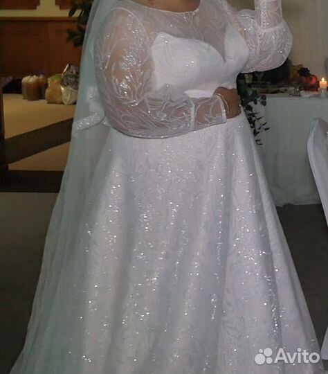 Свадебное платье