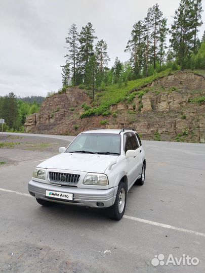 Suzuki Escudo 2.0 AT, 1999, 250 000 км