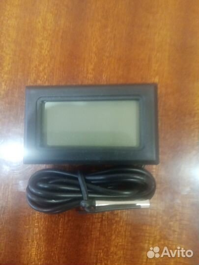 Термометр электронный