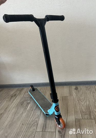 Трюковой самокат oxelo