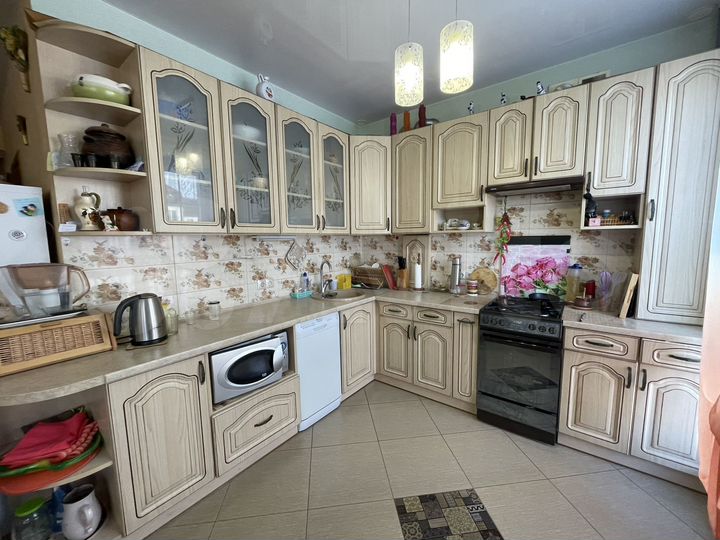 3-к. квартира, 80,3 м², 2/3 эт.