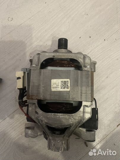 Мотор от стиральной машины