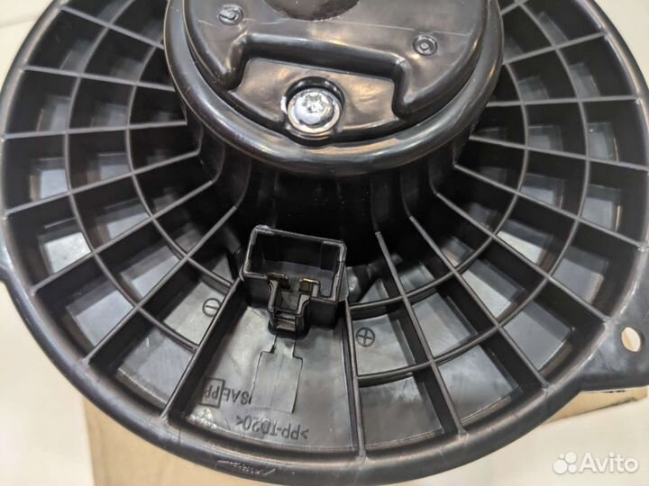 Мотор отопителя Mazda 6 (GG) (02) / CX-7 (07)