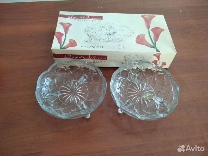 Конфетница на ножке