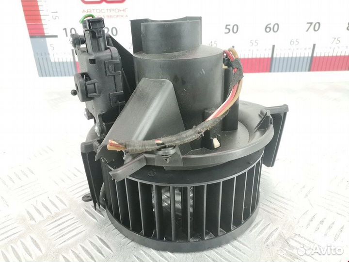 Моторчик печки для Opel Zafira A 9119001