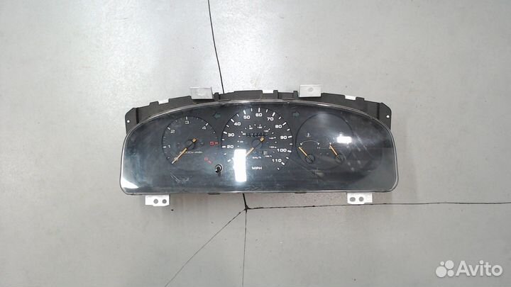 Щиток приборов Mazda Bongo Friendee, 1997