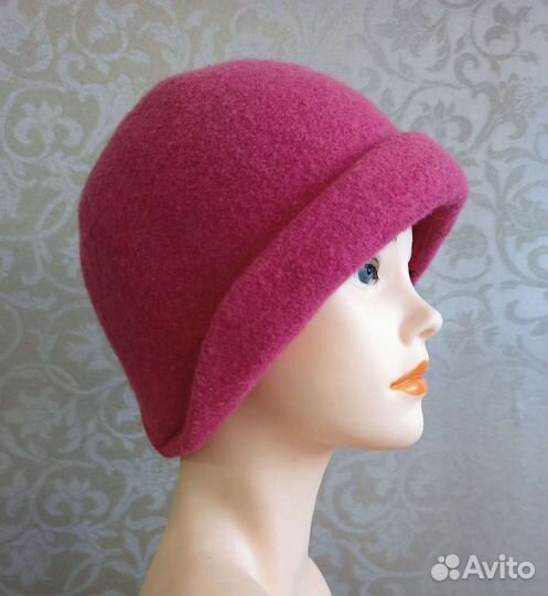 Женская шапка