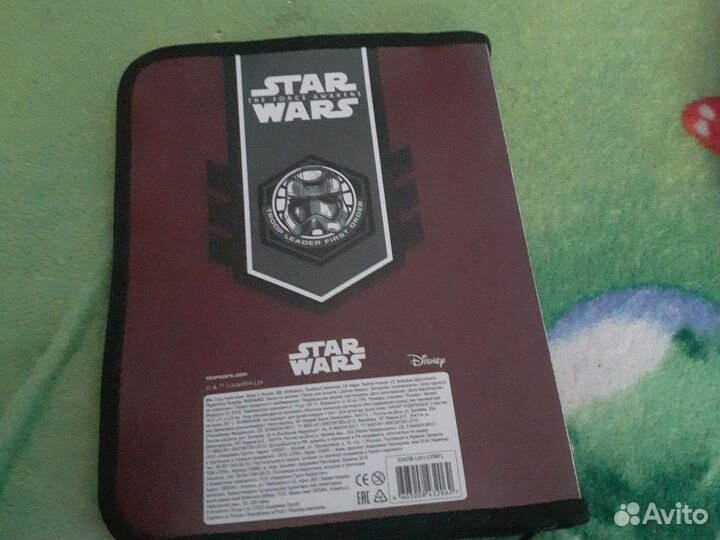 Пенал и 2 папки для тетрадей, новые