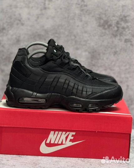 Кроссовки Nike Air Max 95 универсальные