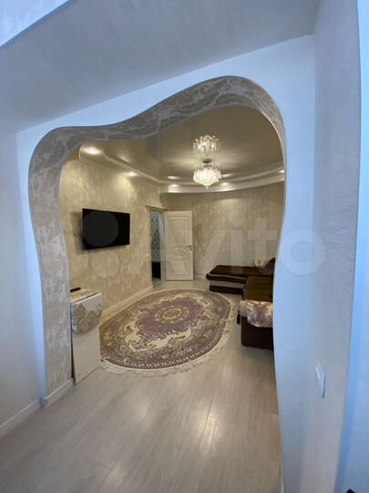 2-к. квартира, 52 м², 1/2 эт.