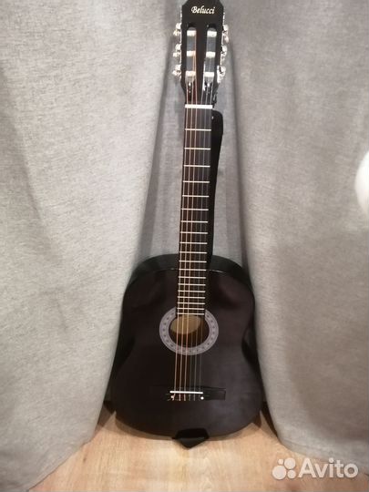 Классическая гитара полноразмерная belucci