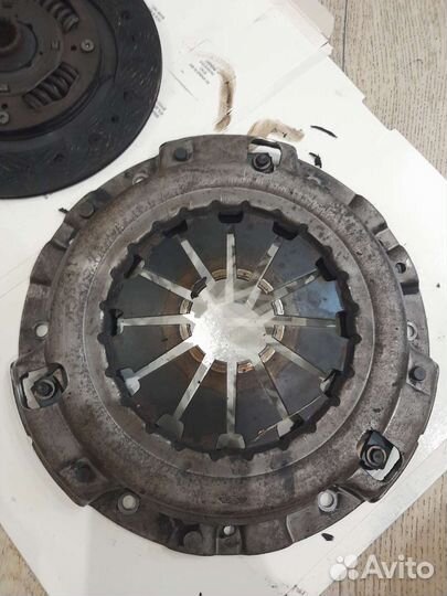 Сцепление на lancer 10