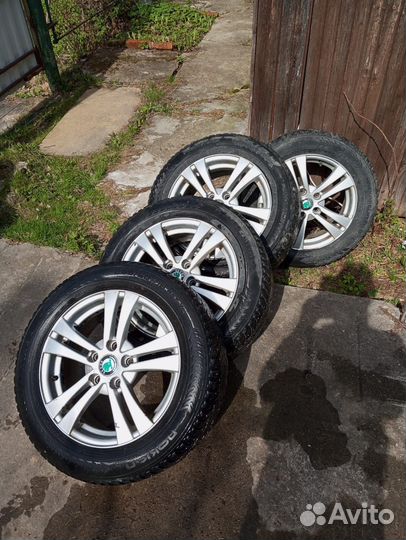 Nokian Tyres Hakkapeliitta 8 205/60 R16