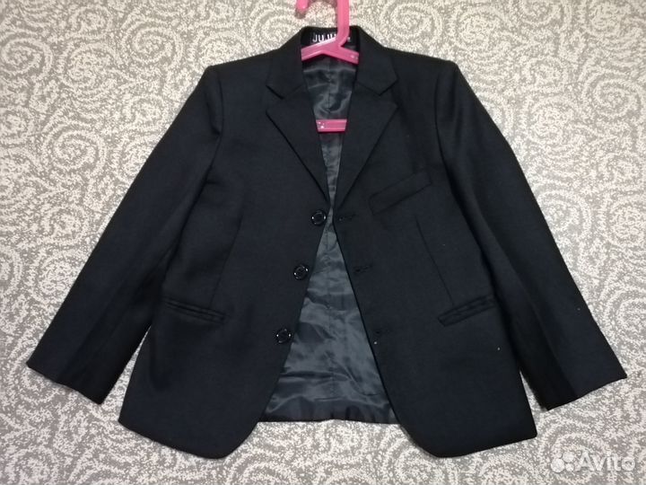 Пиджаки для мальчика 116,122, 128