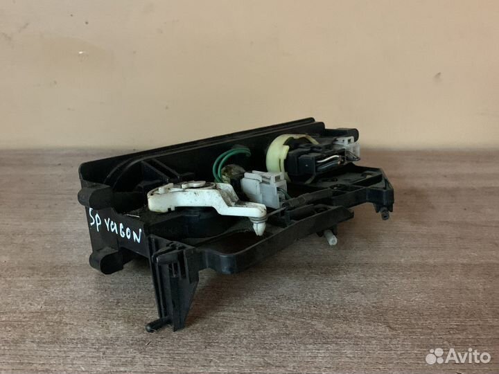 Блок управления печкой Space Wagon/ Runner