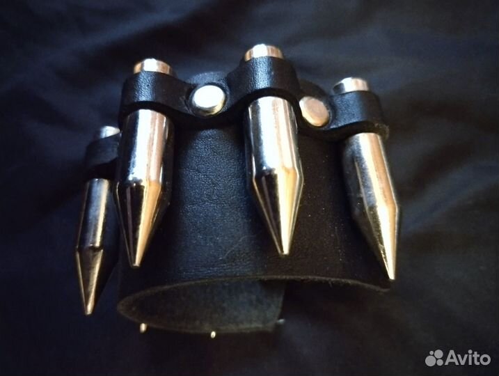 Новый кожаный браслет - патронташ из чепрака