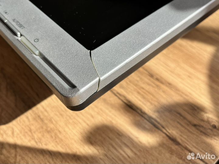 Монитор LG Flatron 2042 20’’