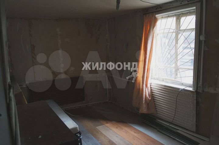 Дом 41,9 м² на участке 1 сот.