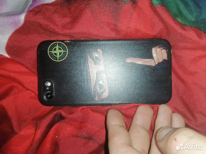 iPhone 8, 64 ГБ