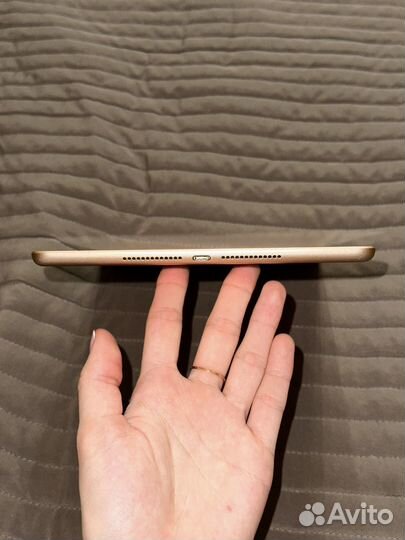 Планшет apple iPad 6