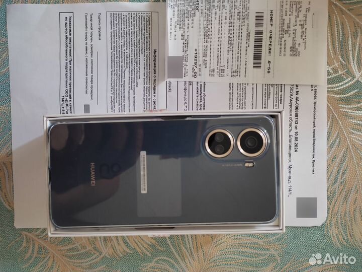 HUAWEI nova 10 SE, 8/256 ГБ