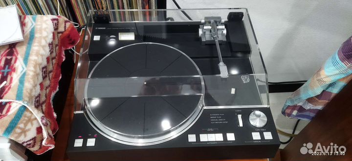 Проигрыватель винила Yamaha PX-1