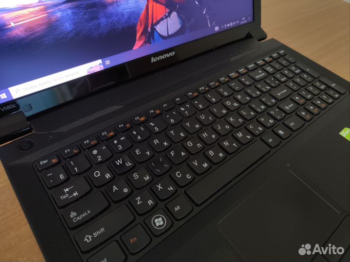 Ноутбук для игр и развлечений Леново / гарантия