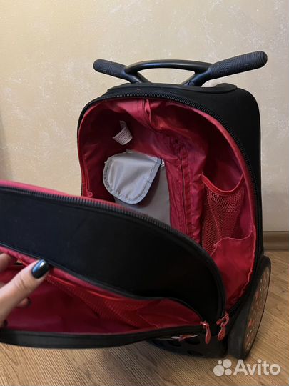 Школьный рюкзак - чемодан для девочки