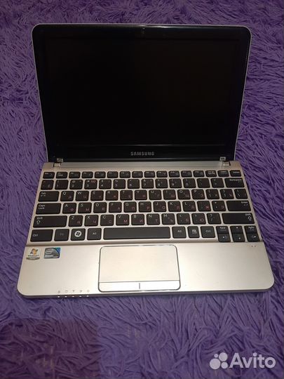 Нетбук Samsung NP-NC210