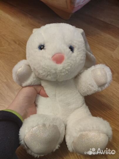 Заяц милый пушистый