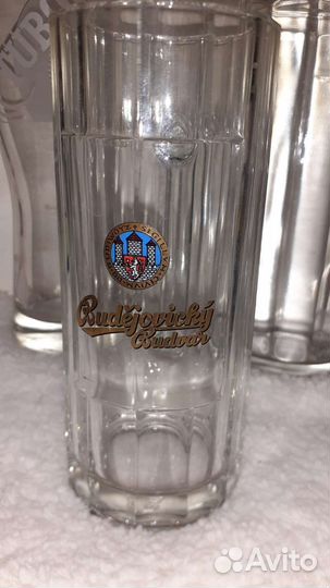 Пивные кружки и бокалы