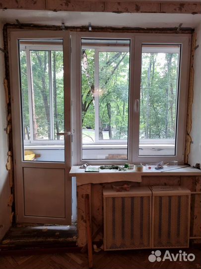 Балконная дверь с окном