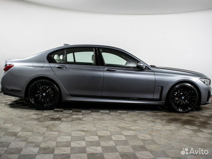 BMW 7 серия 3.0 AT, 2022, 4 000 км