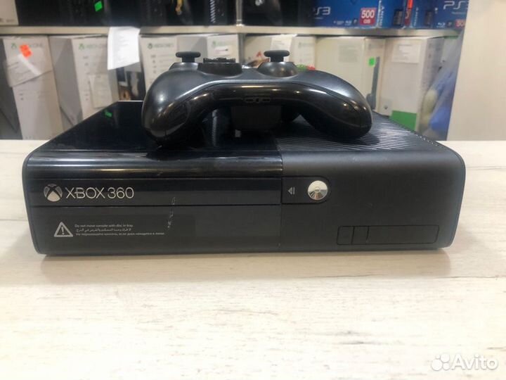 X-Box 360E 1Tb + 200 топ игр