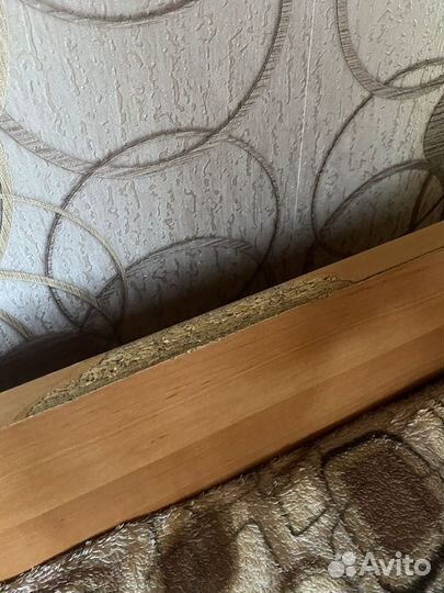 Двухъярусная кровать