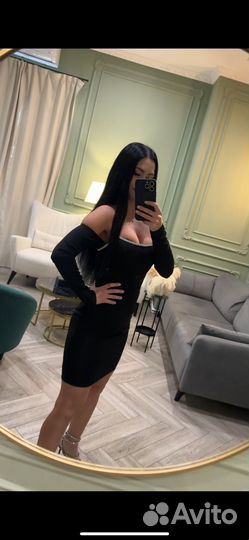 Маленькое черное платье праздничное