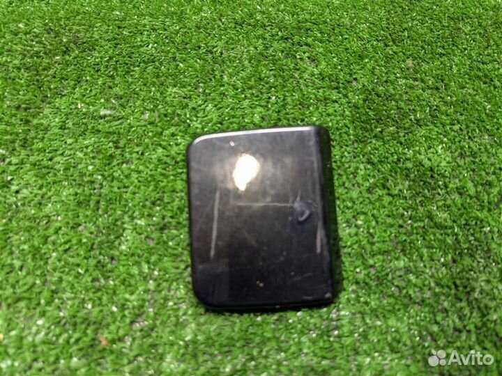 Заглушка буксировочного крюка BMW X3 (E83) 2006