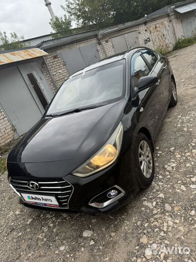 Hyundai Solaris 1.6 AT, 2017, 240 000 км