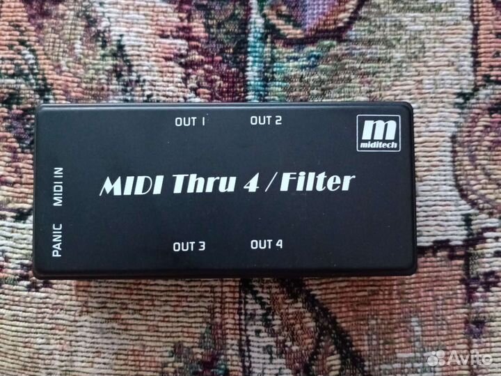 Miditech Midi Thru 4/Filter
