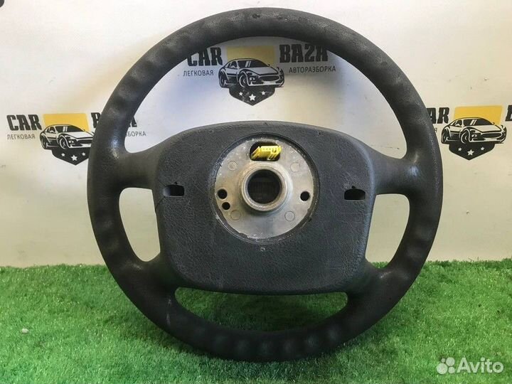 Рулевое колесо Volkswagen Golf