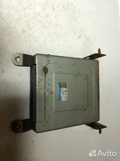 Блок управления двигателем Mazda 323 (Ba)