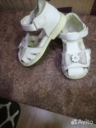 Босоножки для девочки