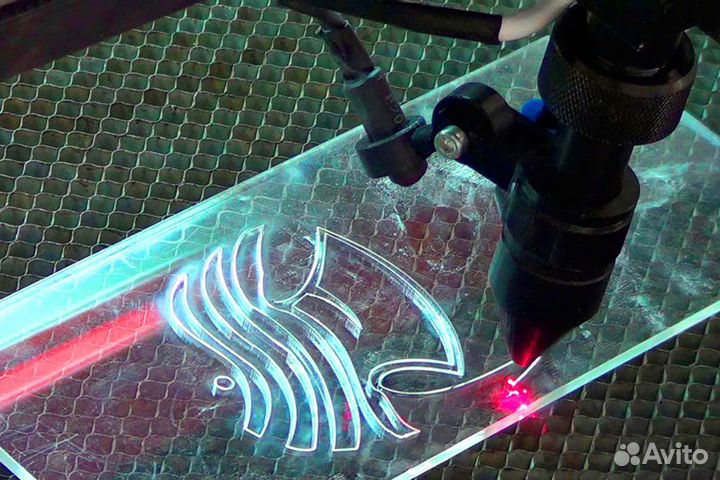 Лазерная резка и гравировка фанеры, неметаллов