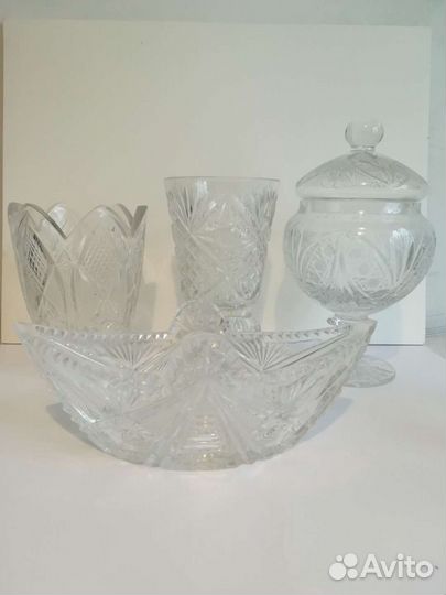 Хрустальная ваза