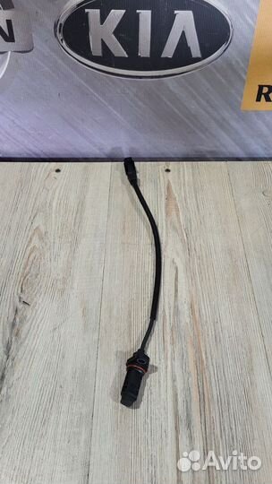 Датчик коленвала Kia sorento XM