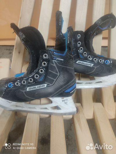 Хоккейные коньки bauer, шлем