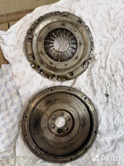 Запчасти Volkswagen Caddy 2012 1.6 diesel разбор