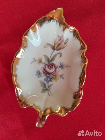 Розетки для мелочей. Лимож, Франция